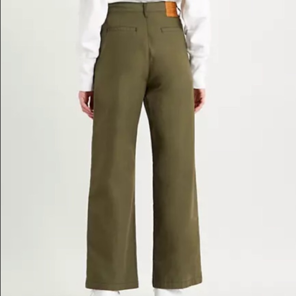 High waisted levi’s trousers - Picture 9 of 11